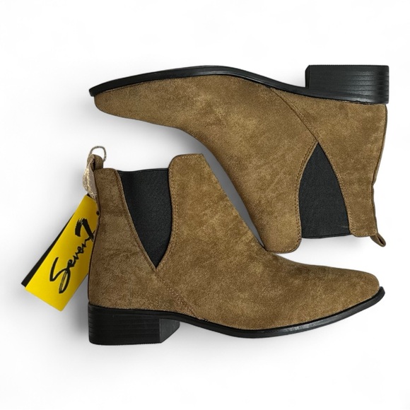 Seven7 Manhattan Tan Suede Ankle Boots - Picture 4 of 6